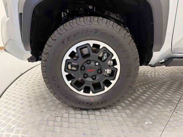 New 2026 Toyota Tacoma TRD Off-Road AWD/4WD image 16