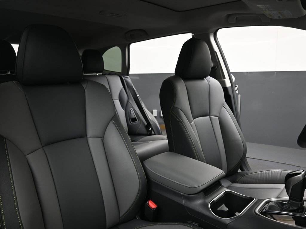 Certified 2025 Subaru Outback Onyx Edition image 13