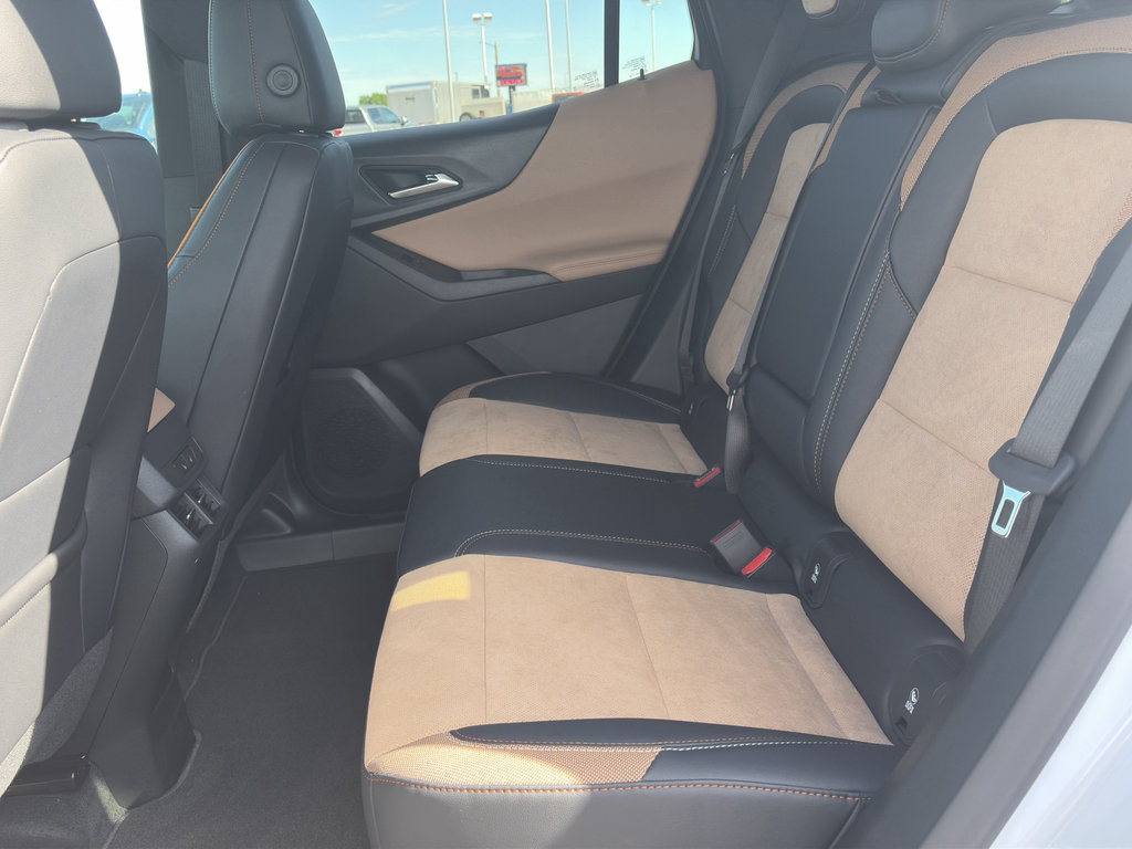 New 2027 Chevrolet Equinox ACTIV w/ Safety and Technology Package AWD/4WD image 25