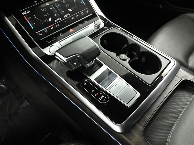 Used 2020 Audi Q8 Prestige w/ Prestige Package image 36
