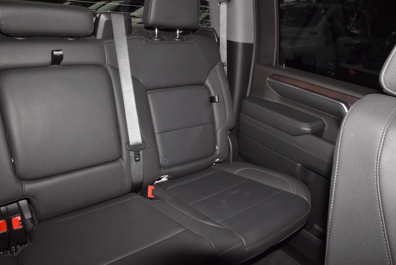 Used 2024 GMC Sierra 2500 SLT w/ SLT Convenience Package AWD/4WD image 21