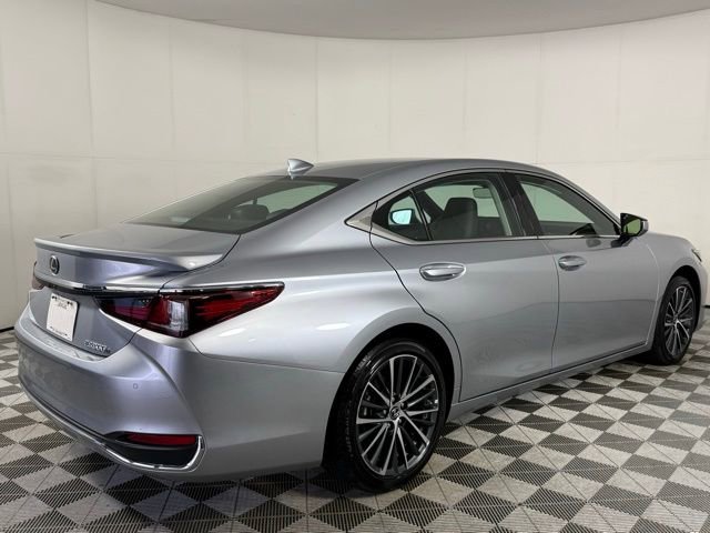 Certified 2025 Lexus ES 300h 300h w/ Premium Package image 10