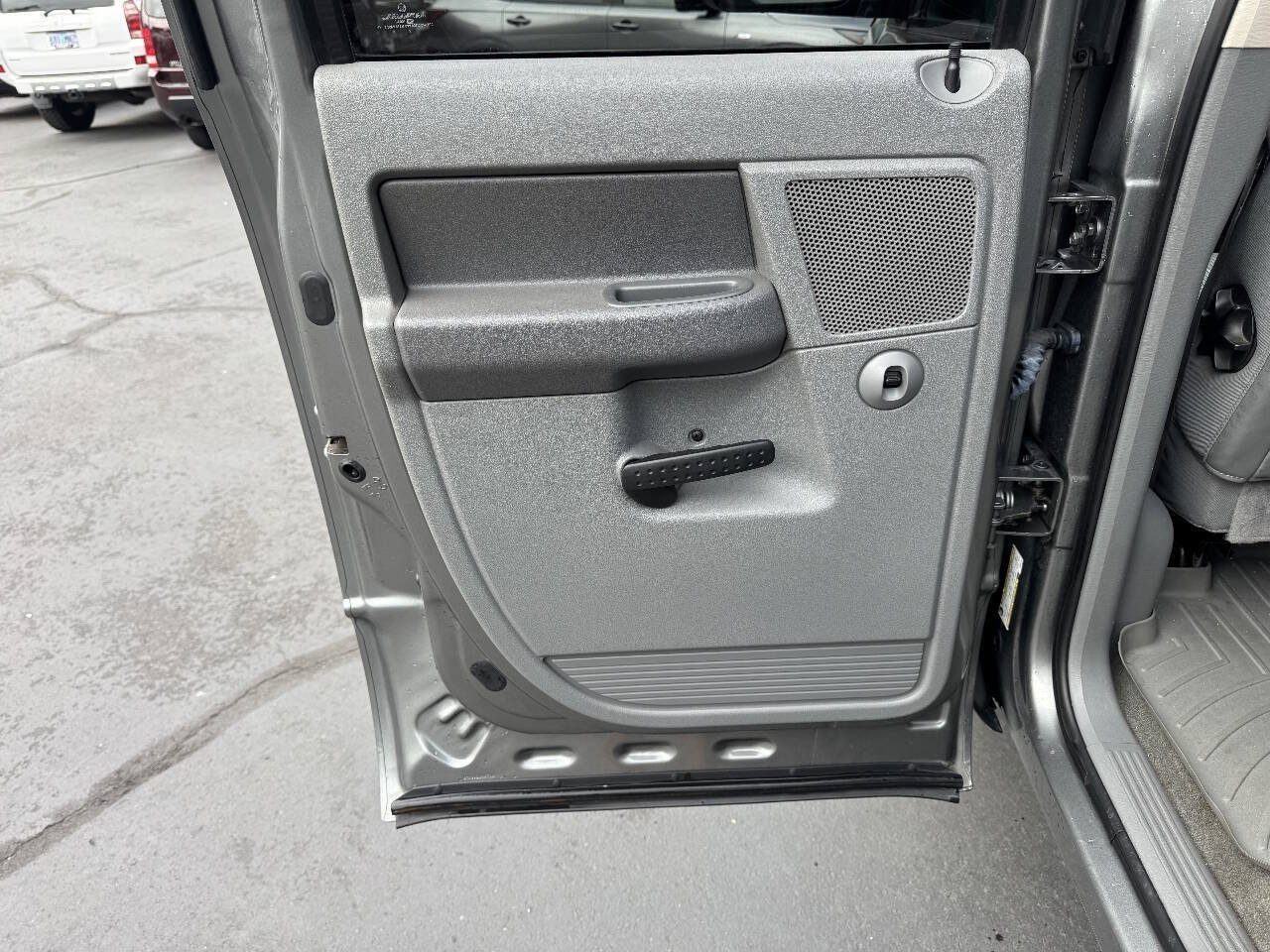 Used 2009 Dodge Ram 2500 Truck SLT w/ Trailer Tow Group AWD/4WD image 14