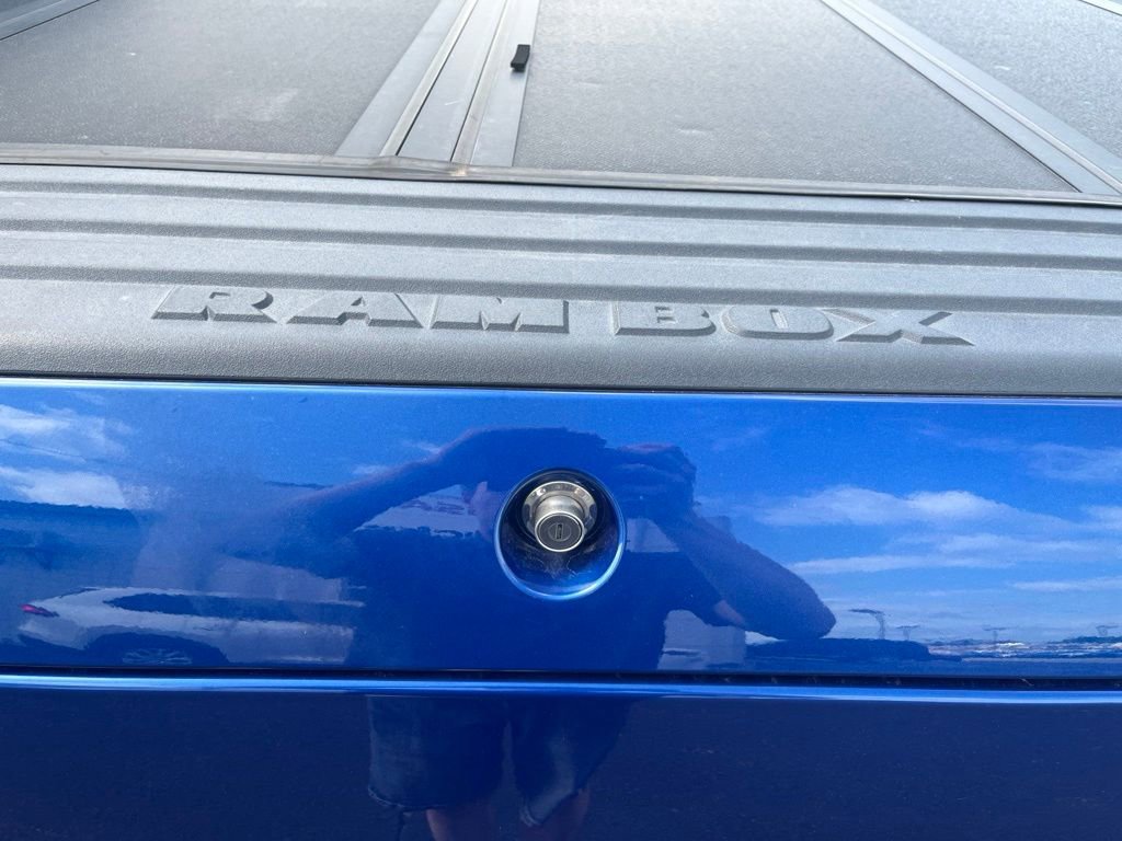Used 2018 RAM 1500 Laramie AWD/4WD image 21