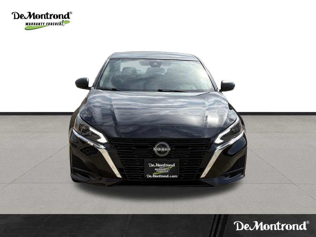 Used 2024 Nissan Altima 2.5 SV video 2
