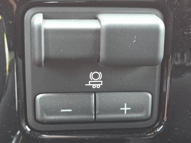 Used 2025 Chevrolet Silverado 2500 LT w/ All Star Edition AWD/4WD image 32