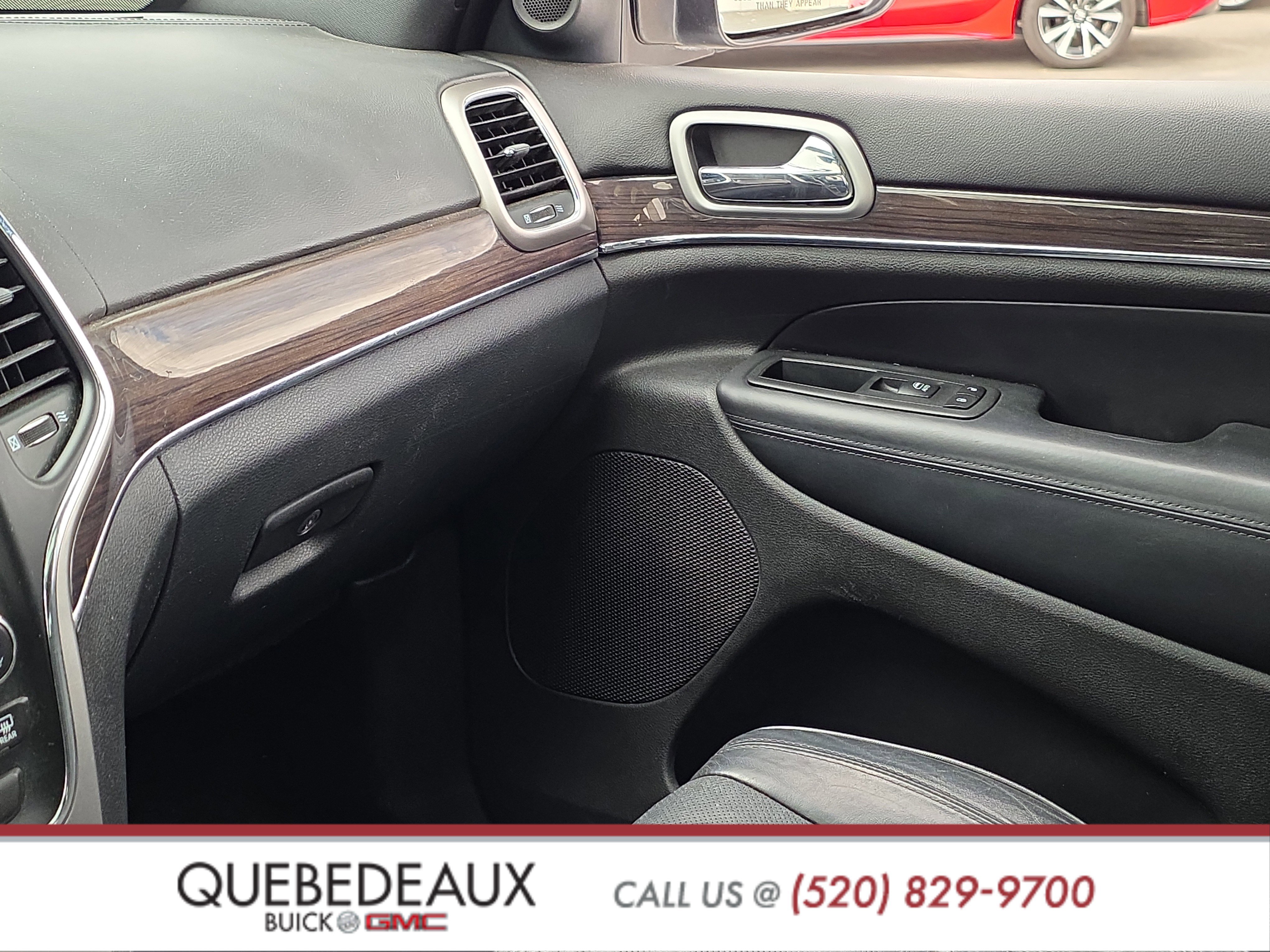Used 2018 Jeep Grand Cherokee Overland AWD/4WD image 19
