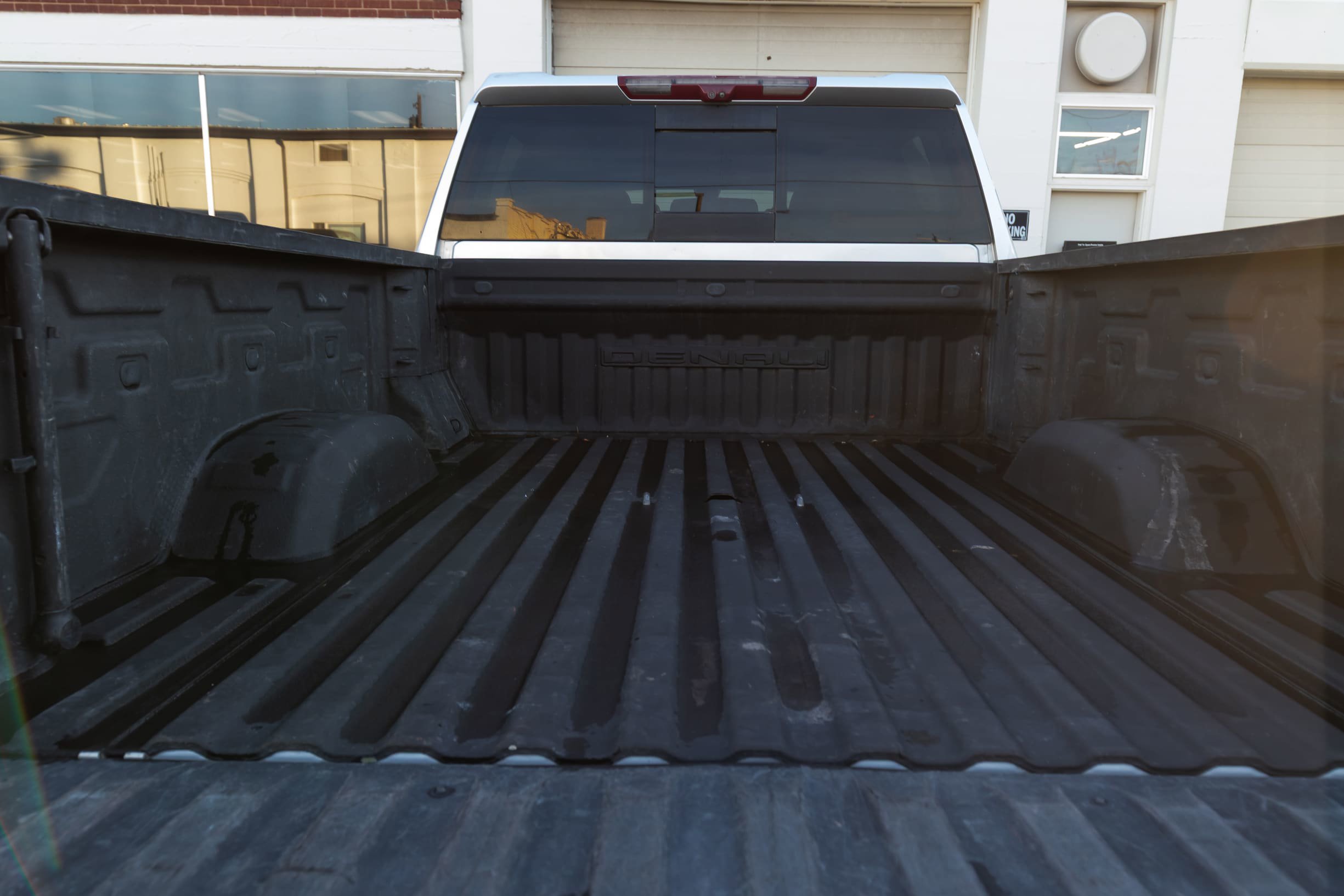 Used 2020 GMC Sierra 2500 Denali w/ Denali Ultimate Package image 14