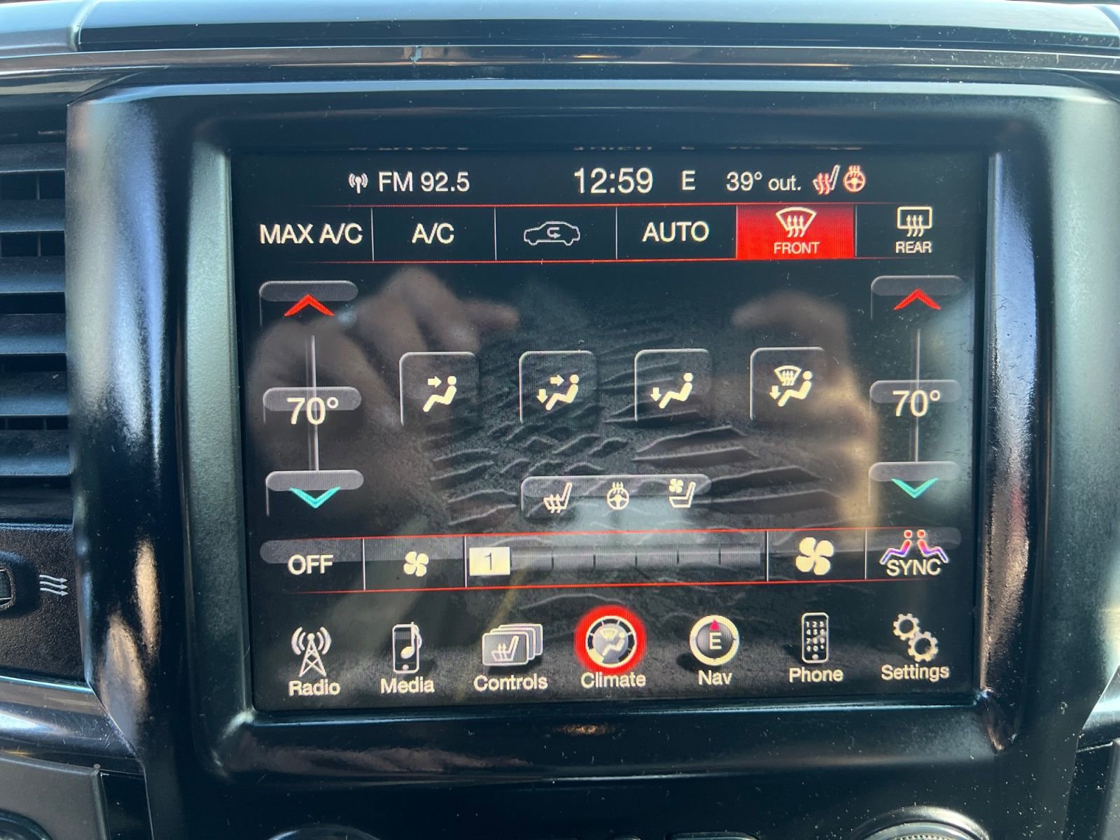 Used 2015 RAM 1500 Sport image 24