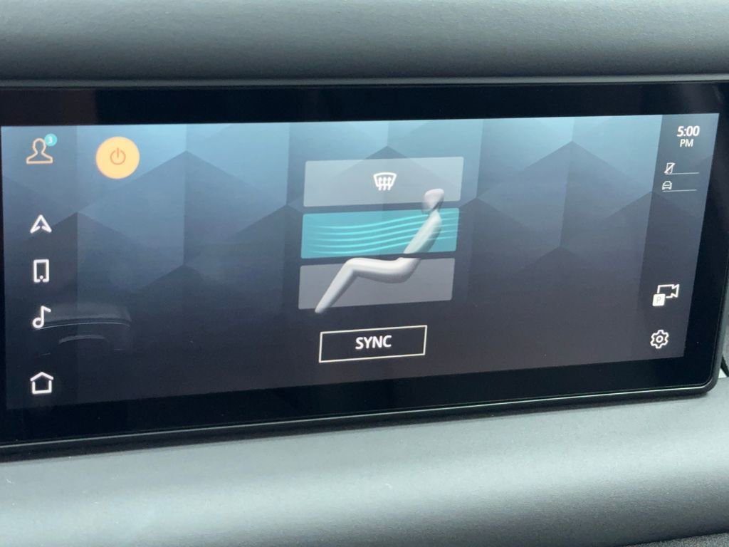 Used 2024 Land Rover Defender 90 S image 23