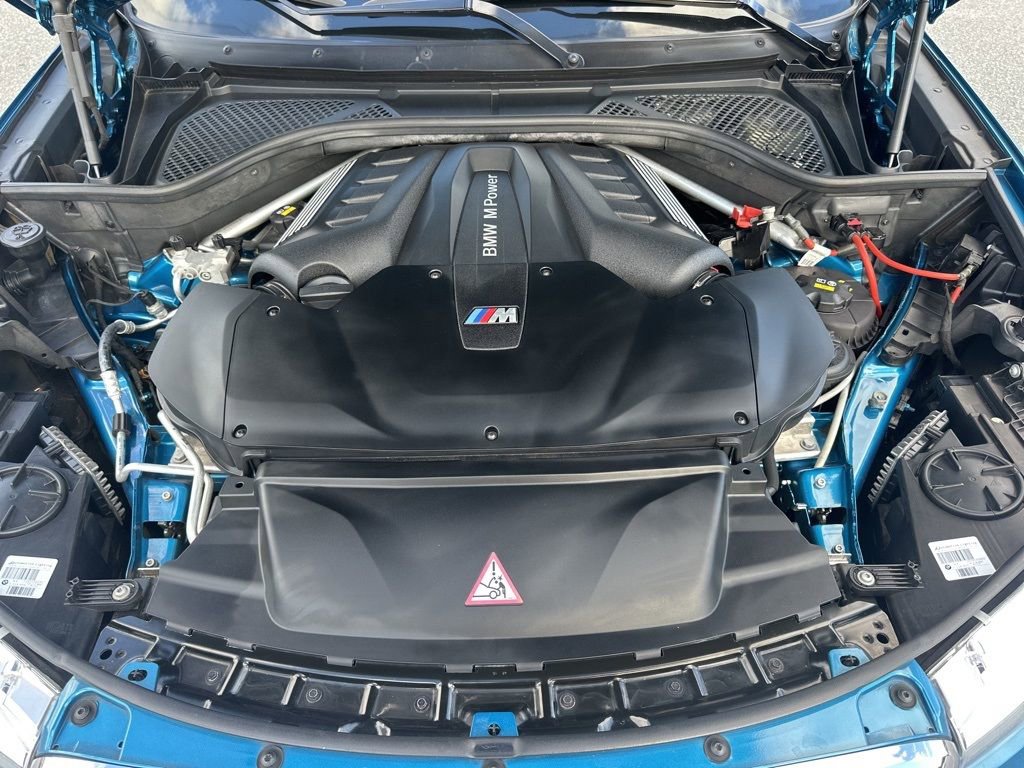 Used 2016 BMW X5 M image 35