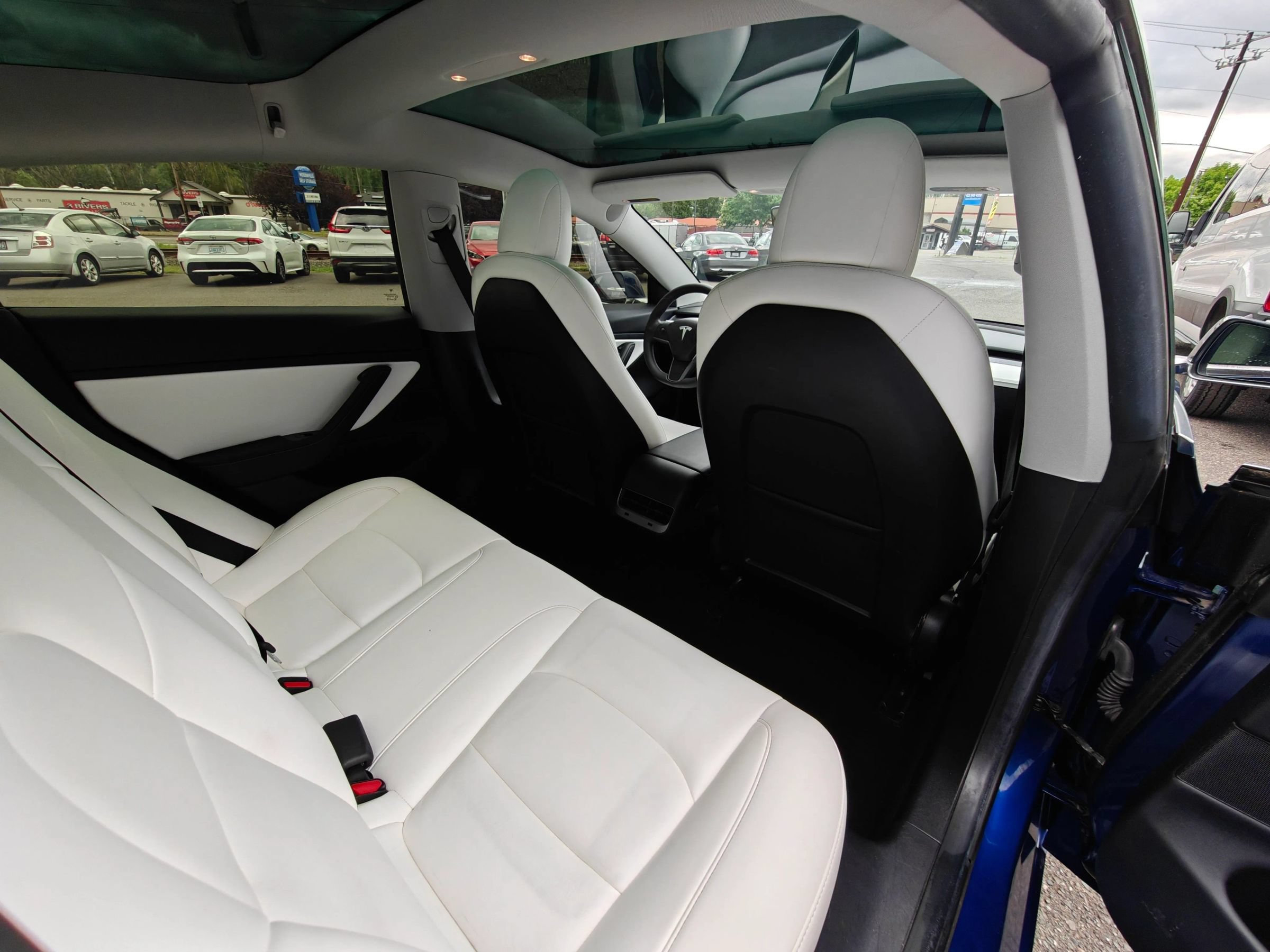 Used 2019 Tesla Model 3 Performance AWD/4WD image 32