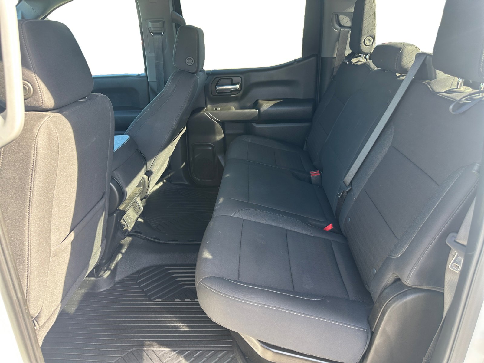 Used 2025 Chevrolet Silverado 1500 Custom Trail Boss w/ Dark Appearance Package image 13