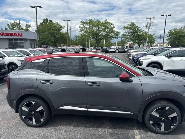 New 2026 Nissan Kicks SR w/ Cold Weather Package AWD/4WD image 5