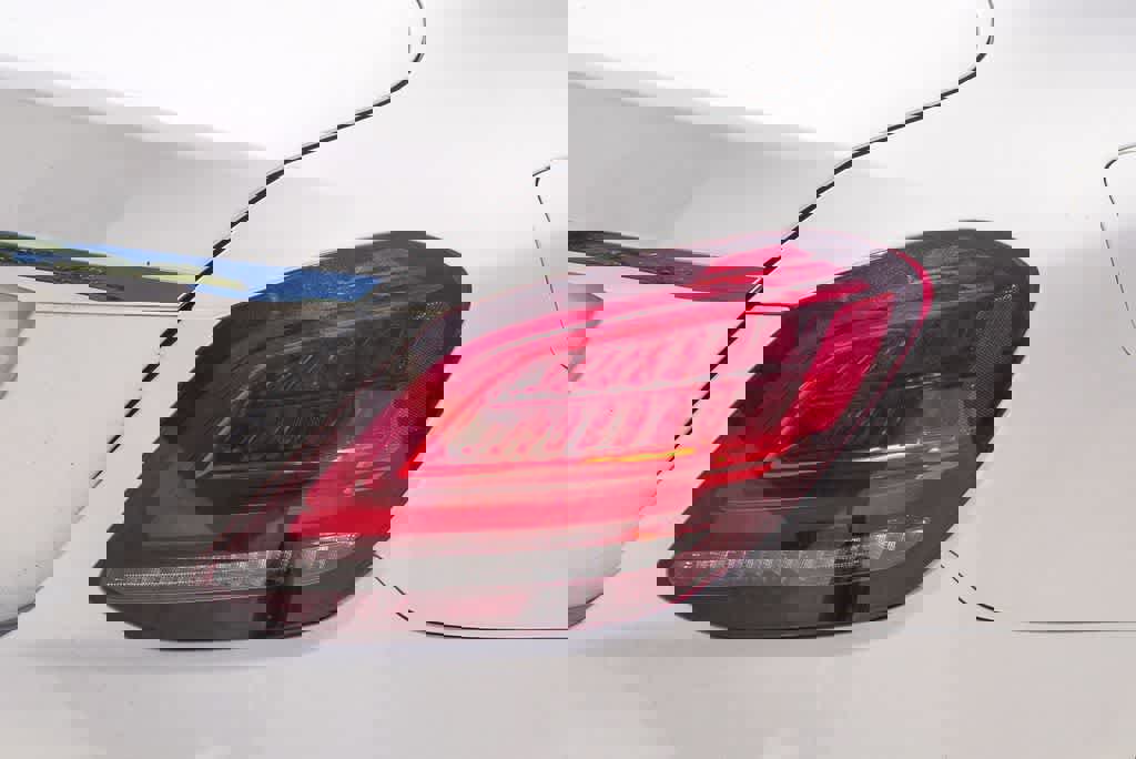 Used 2019 Mercedes-Benz C 300 Sedan image 10