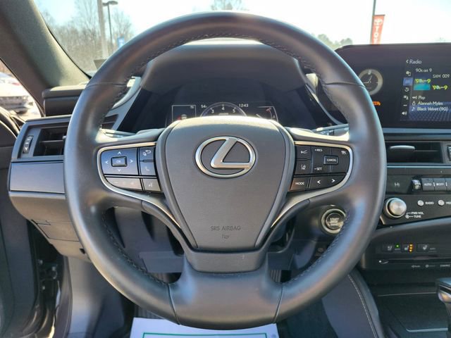 Used 2022 Lexus ES 350 w/ Premium Package image 27