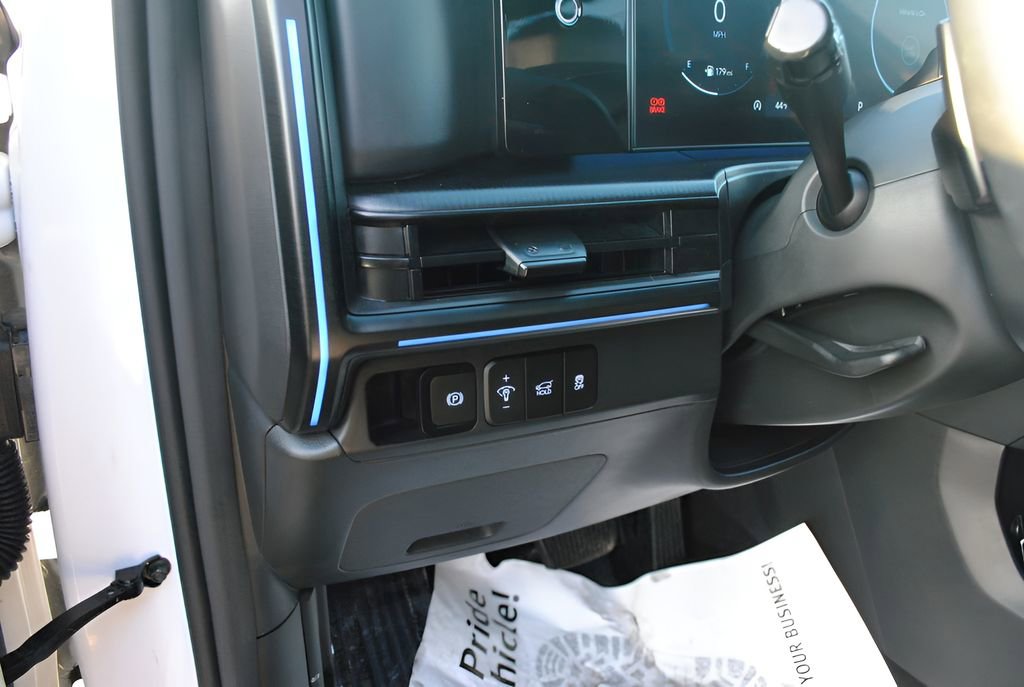 Used 2024 Hyundai Santa Fe Calligraphy image 17