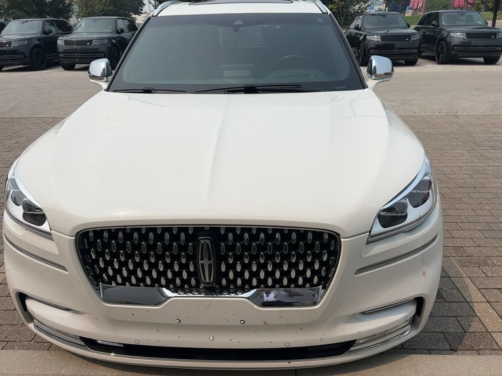 Used 2020 Lincoln Aviator Black Label w/ Dynamic Handling Package AWD/4WD image 2