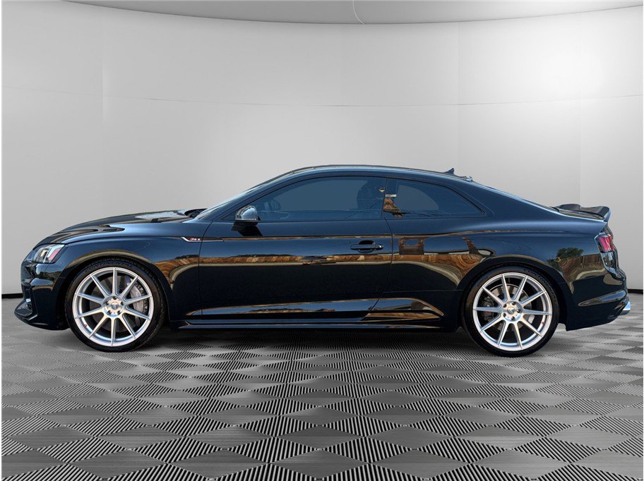 Used 2018 Audi RS 5 w/ Dynamic Plus Package AWD/4WD image 2