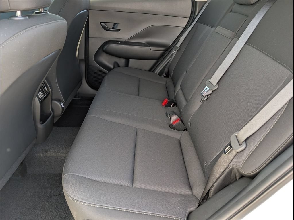 Used 2026 Hyundai Kona SEL Sport FWD image 13