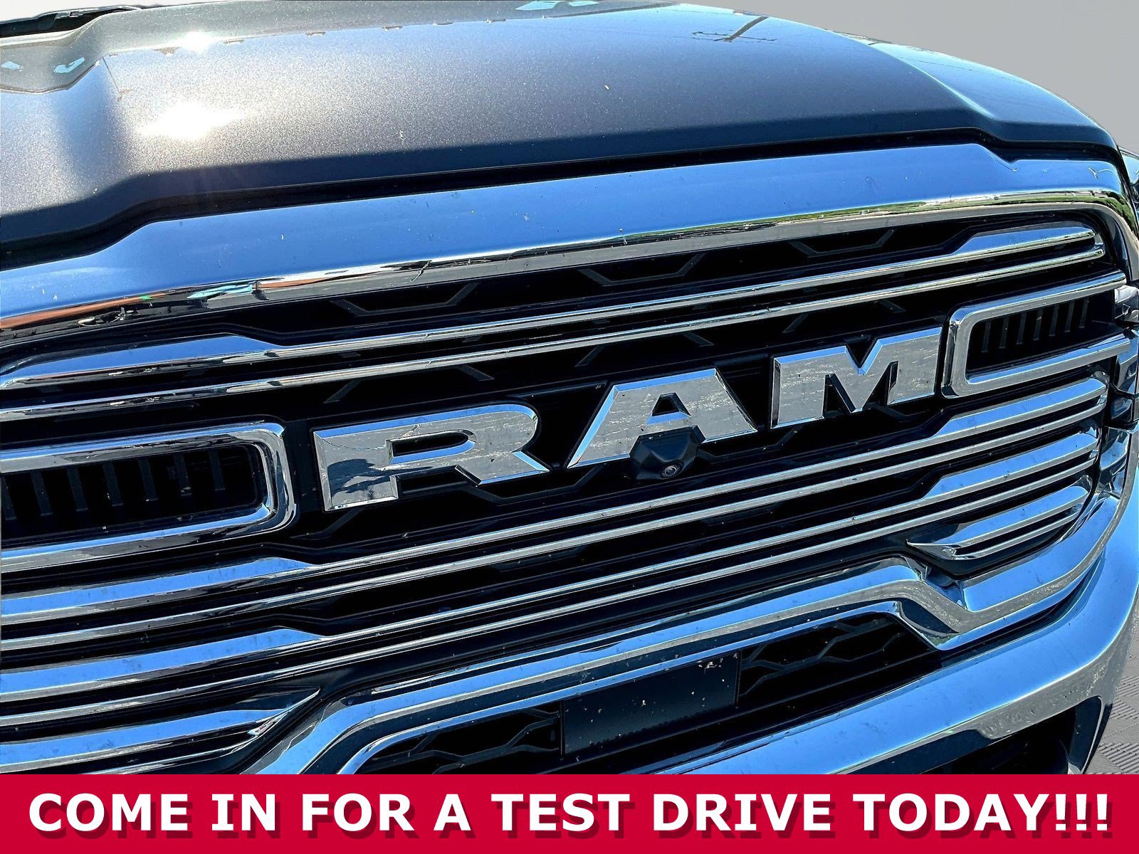Used 2025 RAM 3500 Laramie w/ Towing Technology Group AWD/4WD image 30
