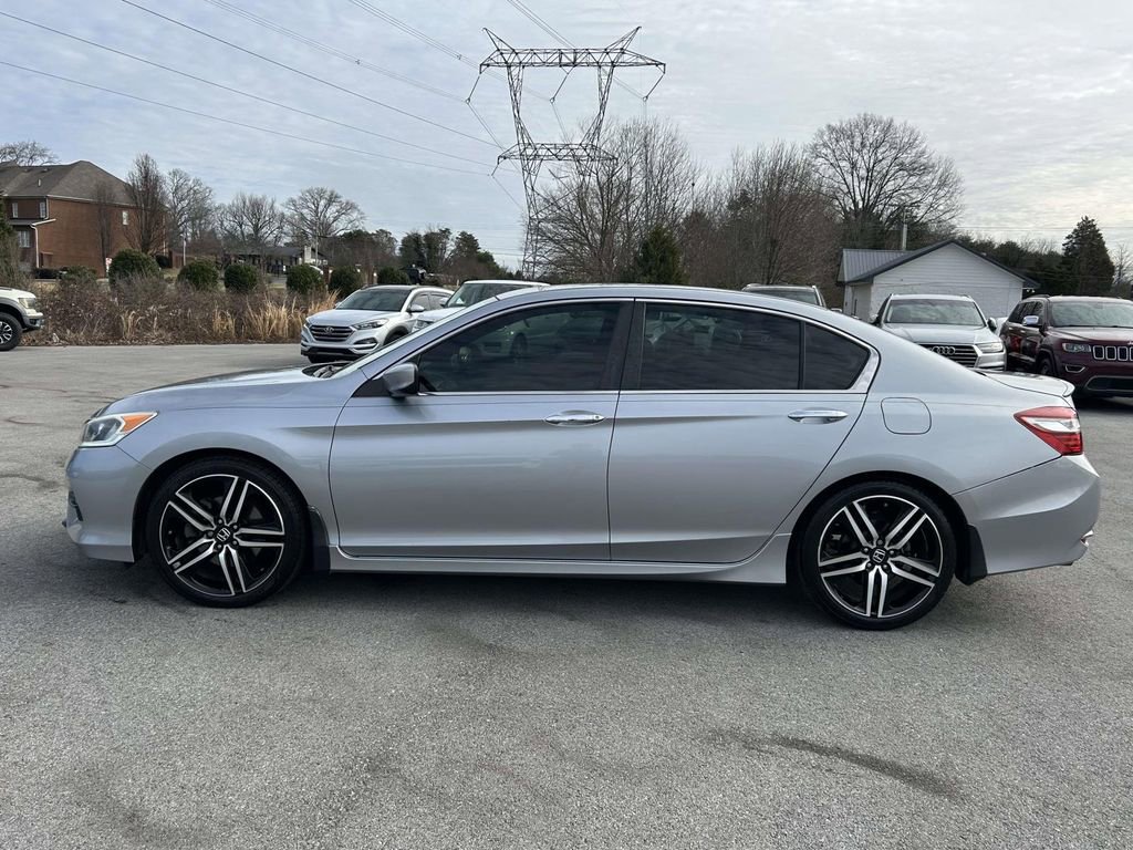 Used 2016 Honda Accord Sport image 6