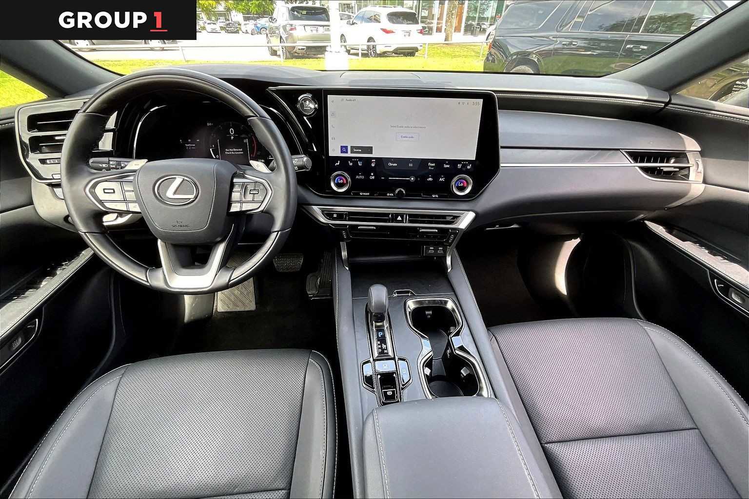 Used 2025 Lexus RX 350 Premium w/ Accessory Package (Z1) image 13