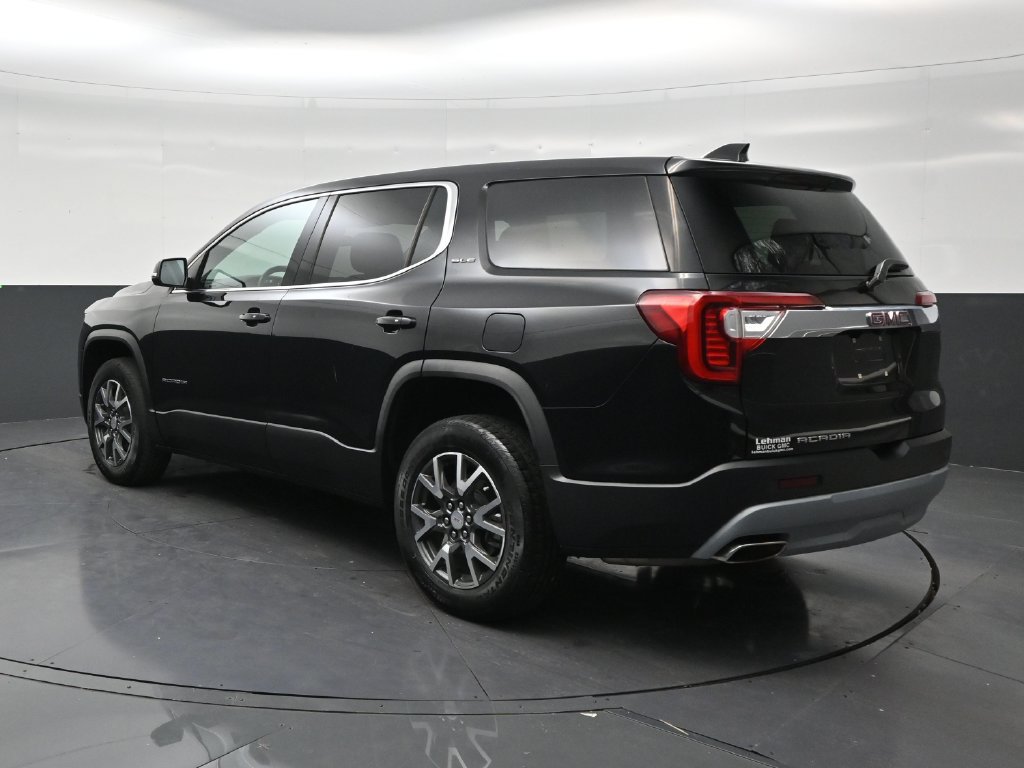 Used 2023 GMC Acadia SLE FWD image 3