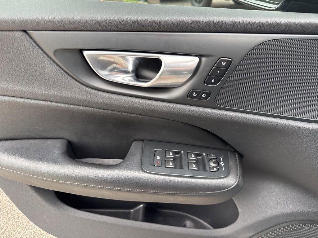 Used 2024 Volvo S60 B5 Core AWD/4WD image 21