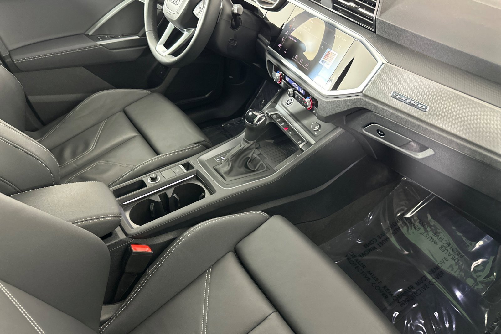 Used 2025 Audi Q3 2.0T Premium w/ Convenience Package image 15