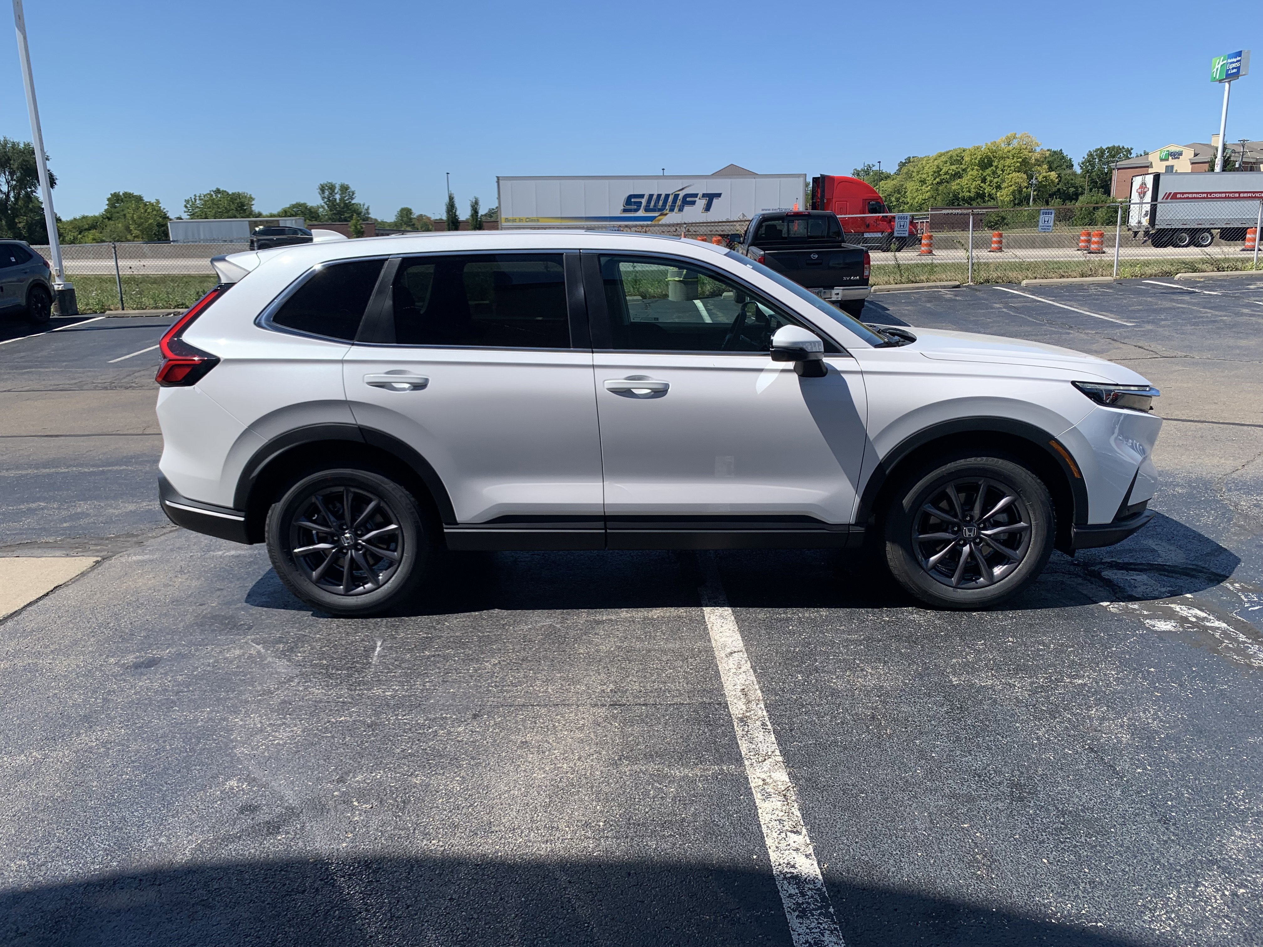 New 2026 Honda CR-V EX-L image 4