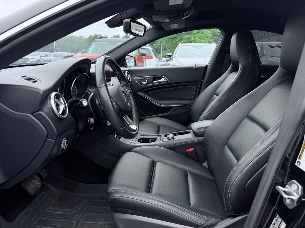 Used 2018 Mercedes-Benz CLA 250 4MATIC image 15