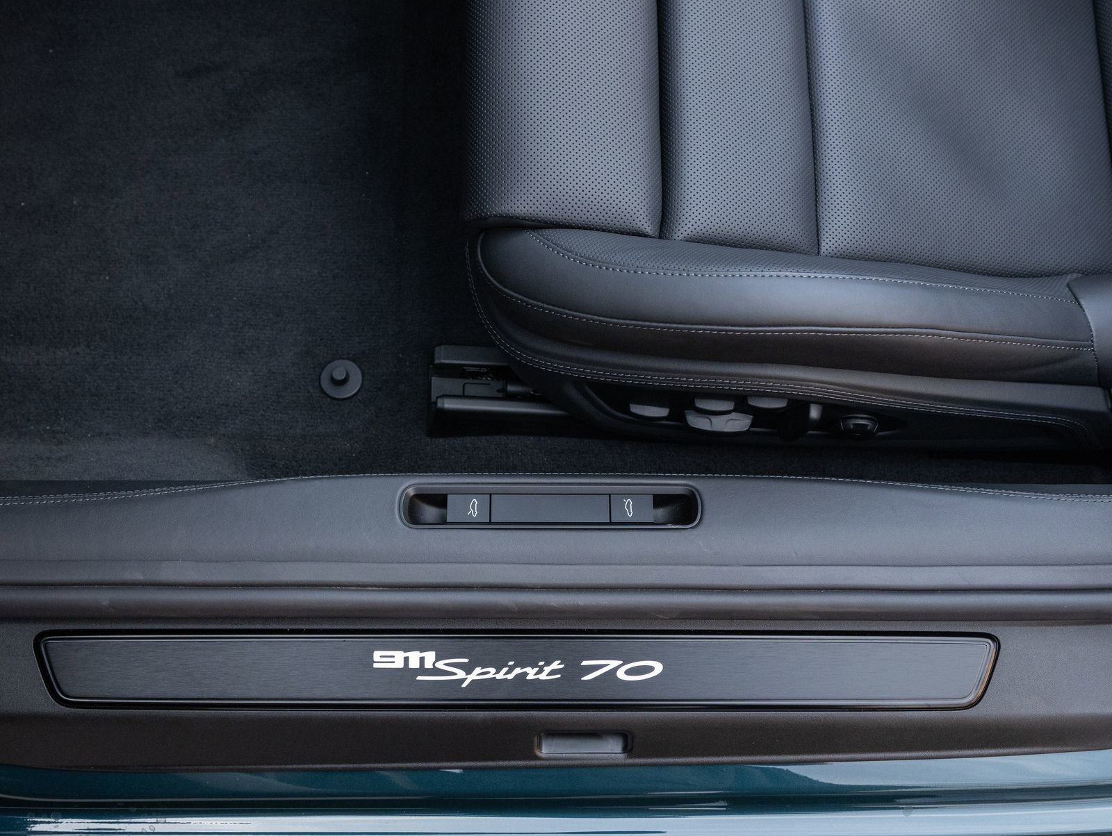 Certified 2026 Porsche 911 GTS image 23