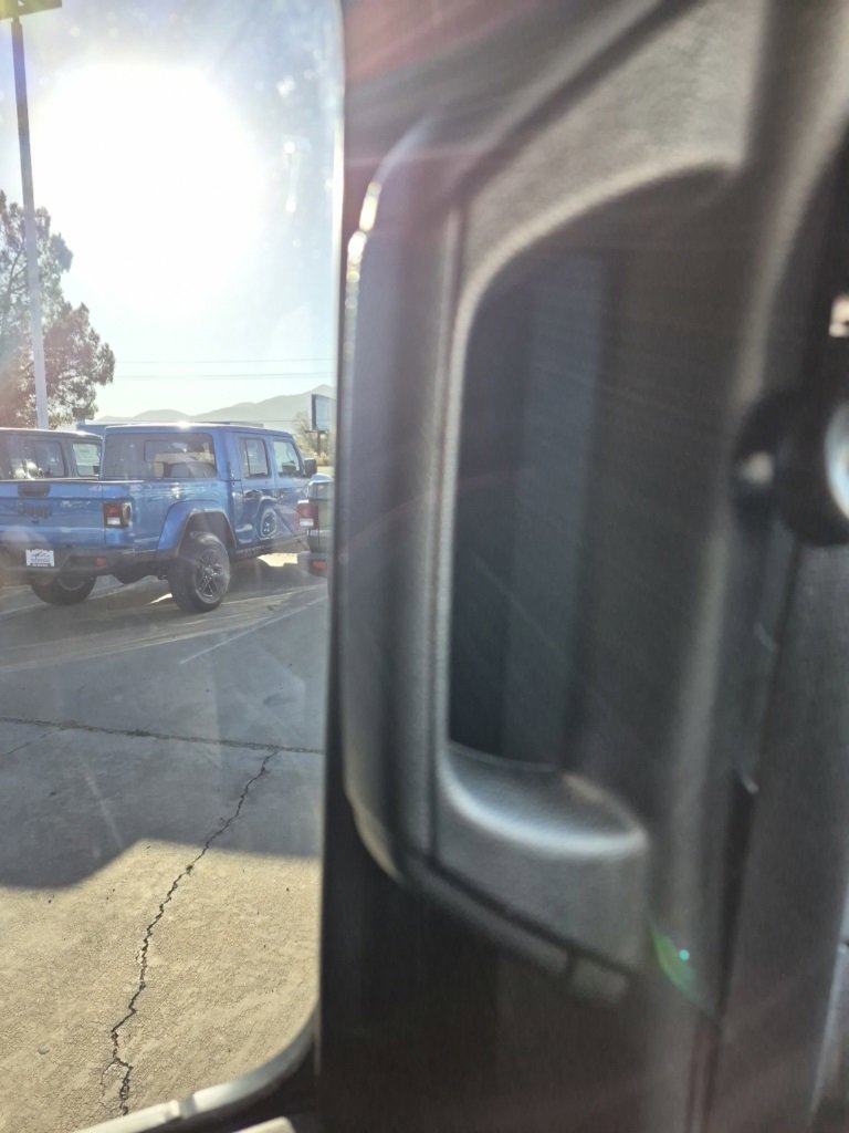 Used 2018 Jeep Wrangler Unlimited Rubicon image 47