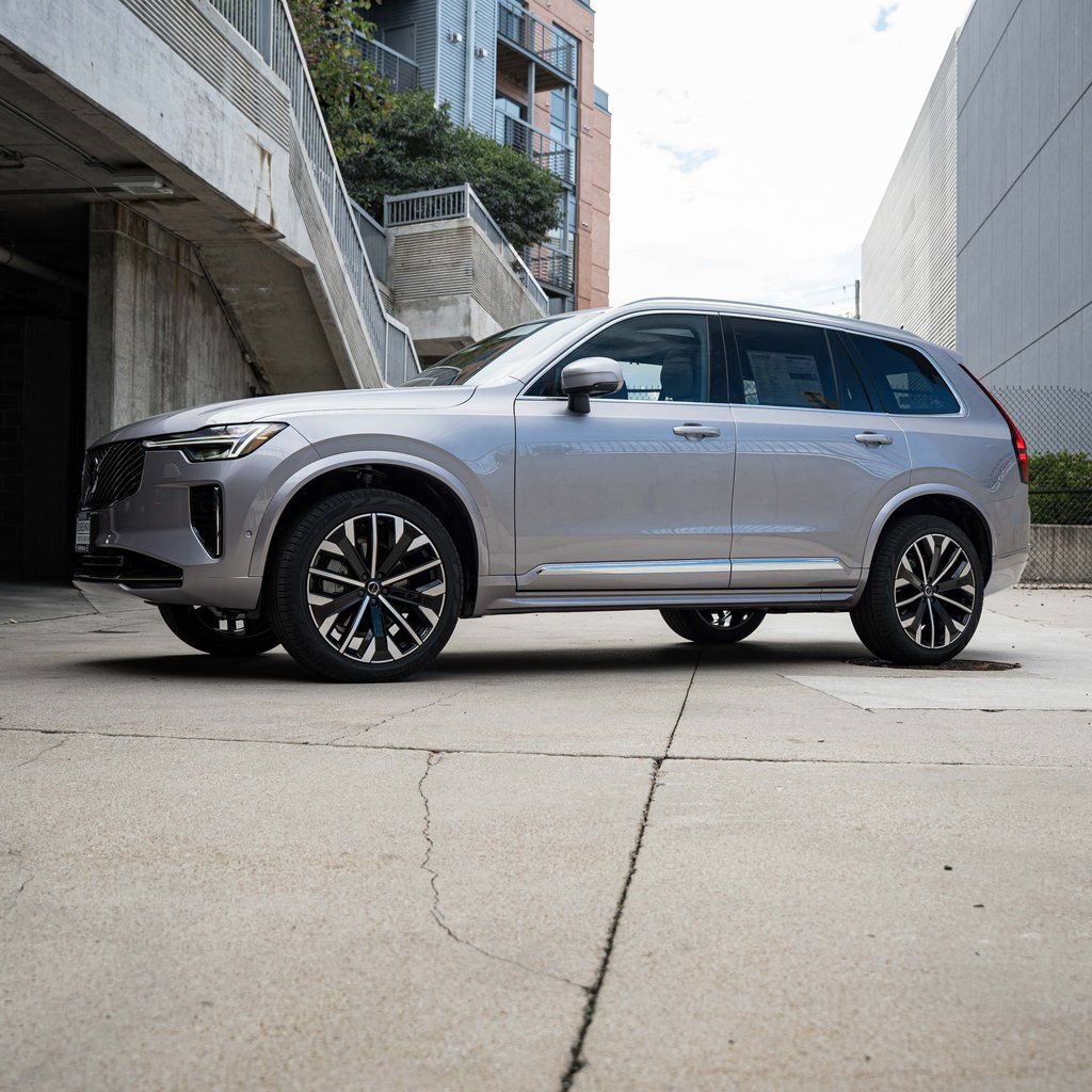 New 2026 Volvo XC90 B6 Ultra w/ Protection Package Premier AWD/4WD image 4