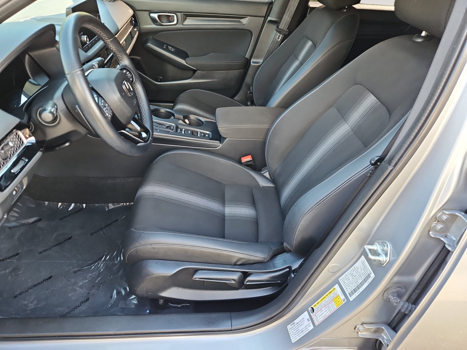 Used 2023 Honda Civic Sport image 9