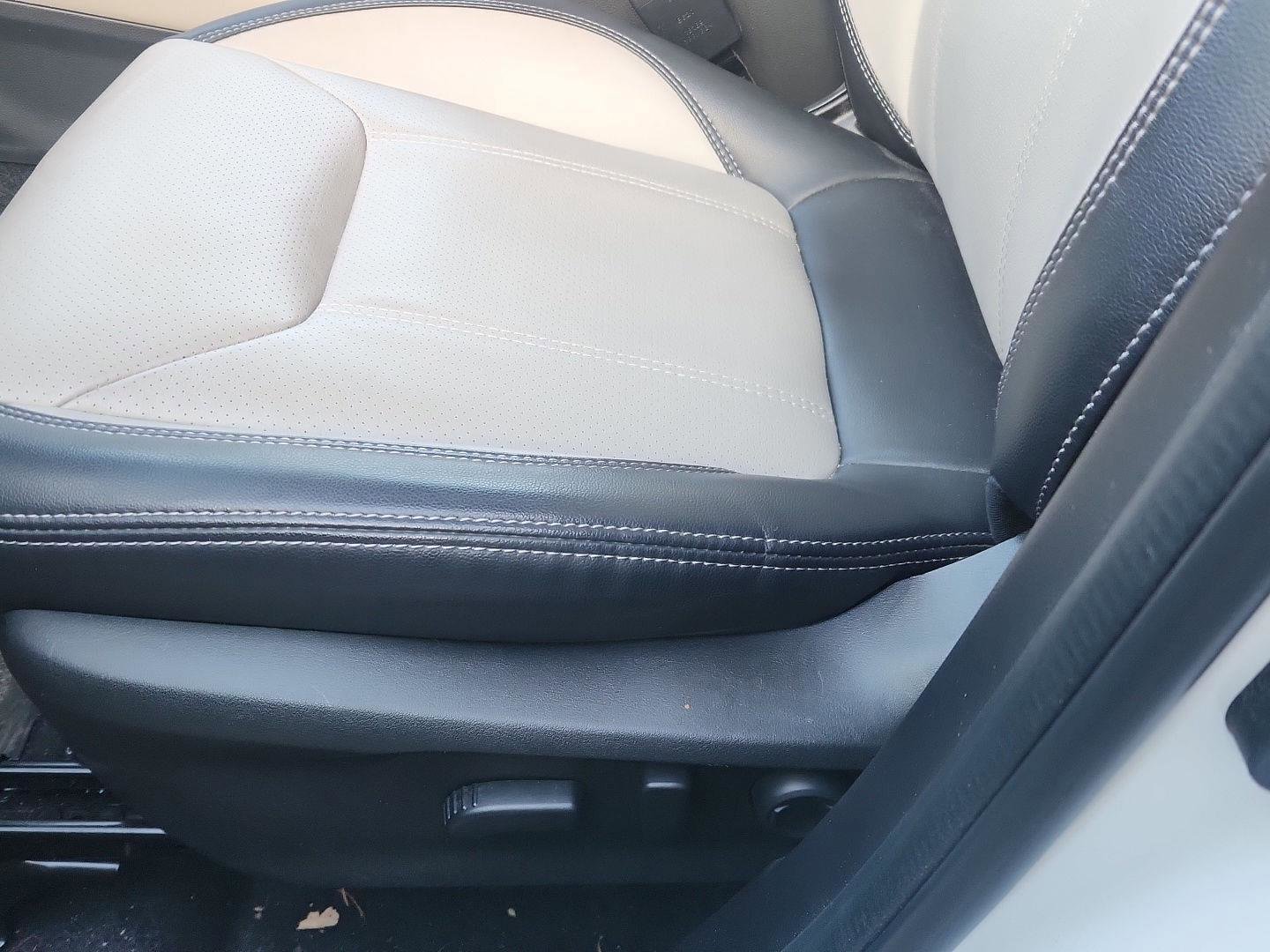 Used 2023 Subaru Forester Limited w/ Popular Package #3 image 13