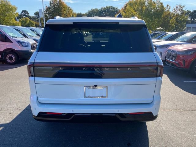 New 2025 Lincoln Navigator Reserve image 27