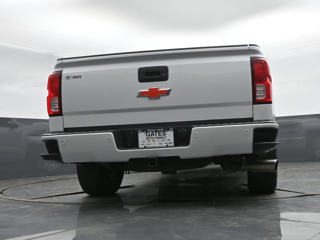 Used 2017 Chevrolet Silverado 1500 LTZ Z71 w/ LTZ Plus Package image 38