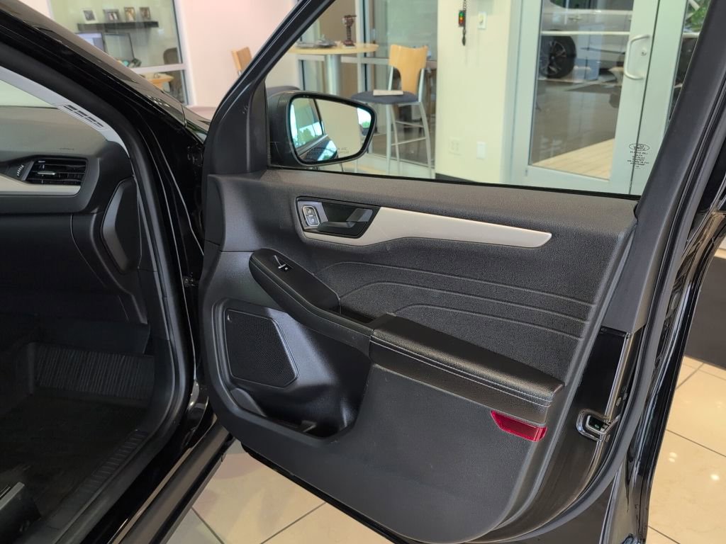Used 2022 Ford Escape SE w/ Convenience Package AWD/4WD image 44