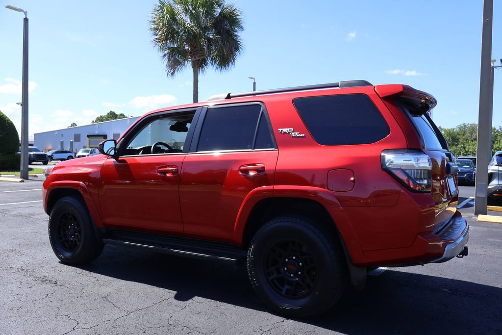 Certified 2020 Toyota 4Runner TRD Off-Road AWD/4WD image 3