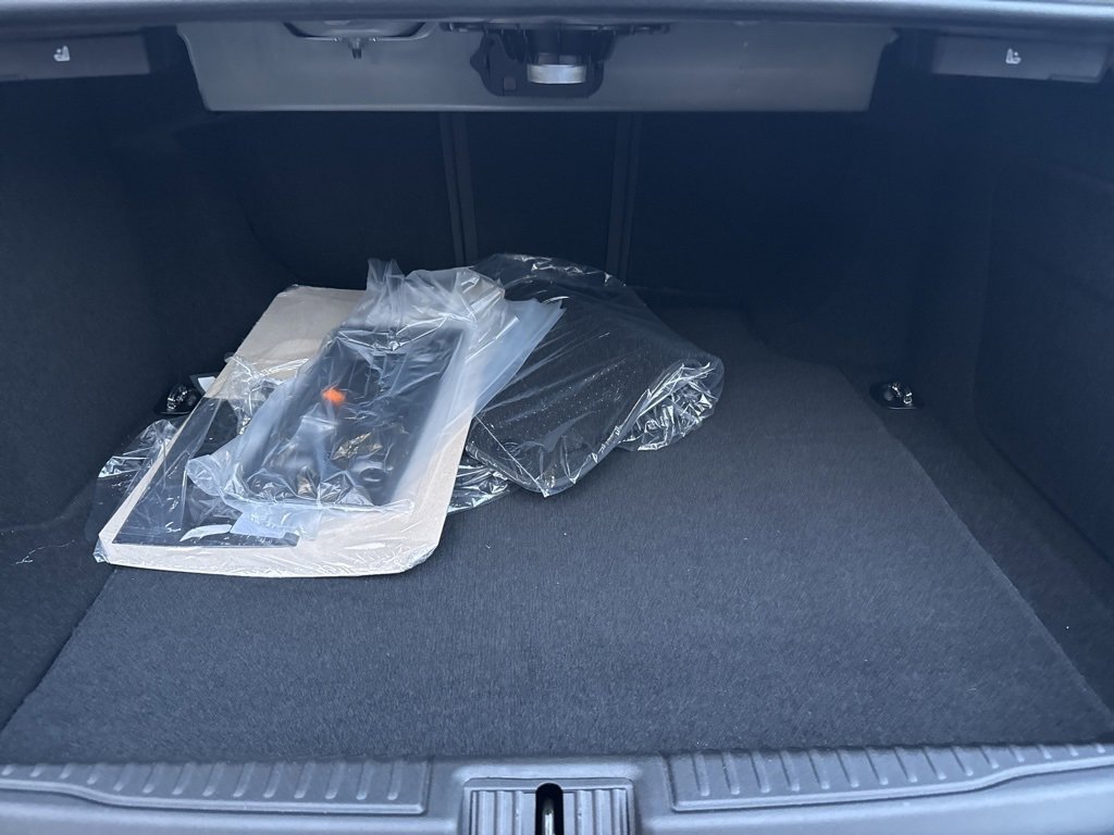 New 2024 Alfa Romeo Giulia Quadrifoglio w/ Active Assist Plus Package image 18