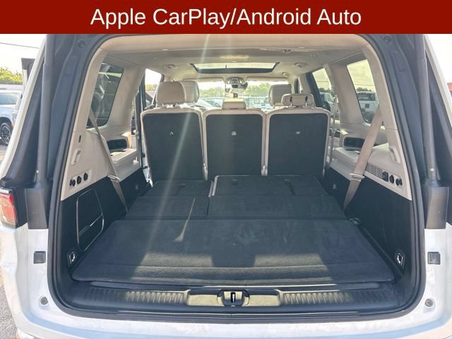Used 2024 Jeep Wagoneer 2WD w/ Premium Group I image 18