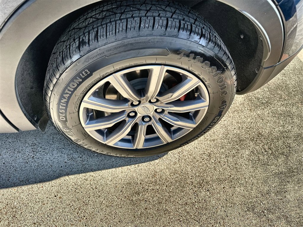 Used 2021 Cadillac XT4 Sport image 12