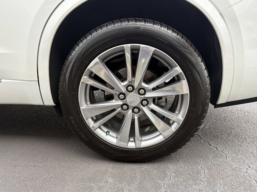 Certified 2023 Cadillac XT6 Premium Luxury image 20