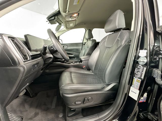 Used 2024 Kia Sorento S AWD/4WD image 19
