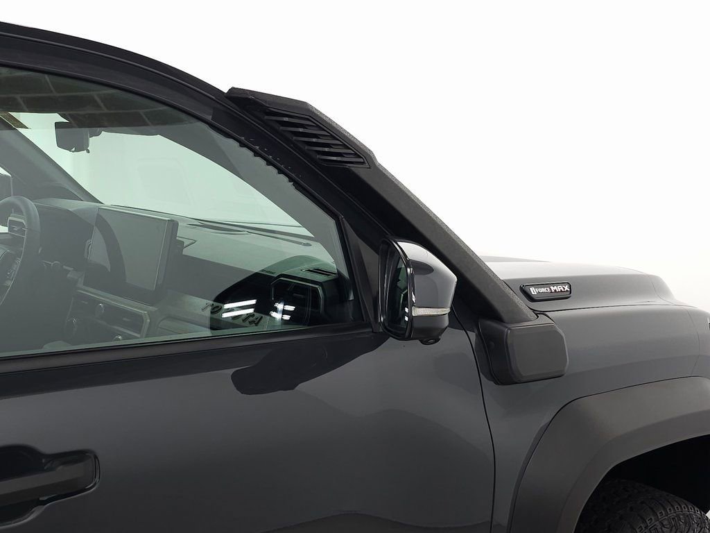 Used 2024 Toyota Tacoma Trailhunter image 14