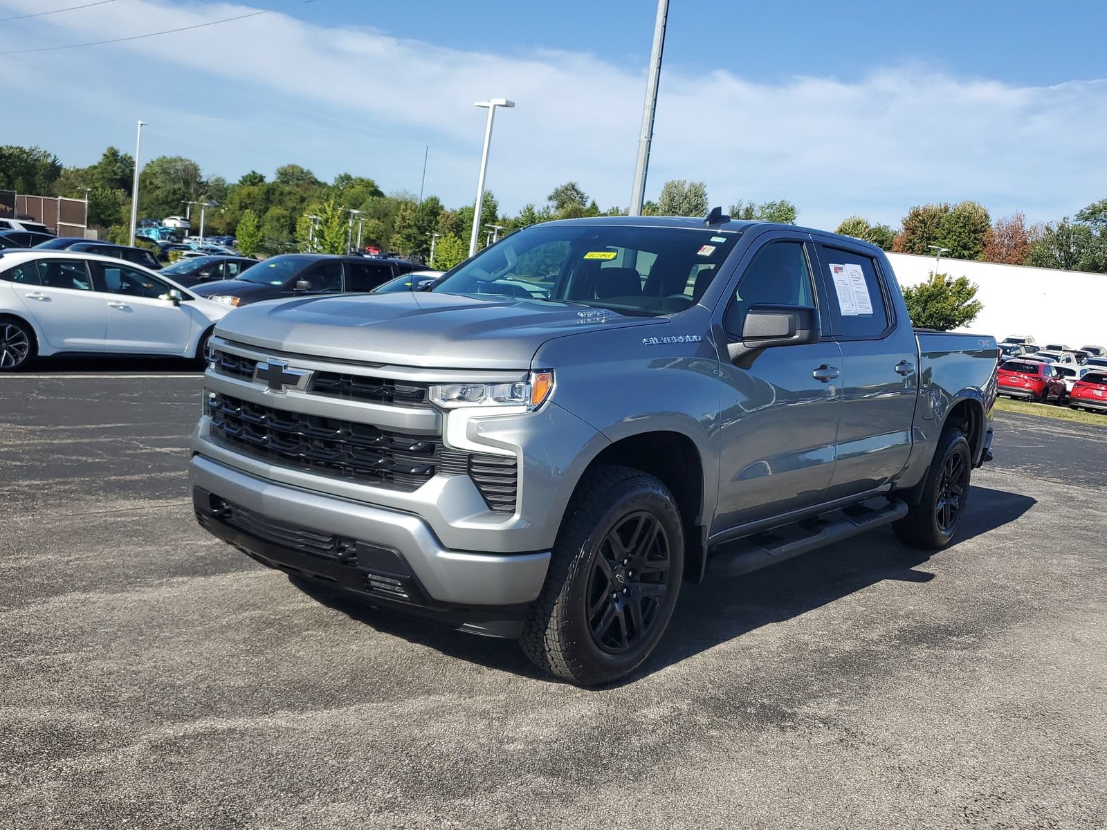 Used 2026 Chevrolet Silverado 1500 RST w/ RST Select Package AWD/4WD image 2