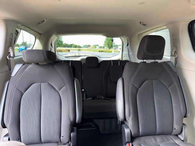 Used 2023 Chrysler Voyager LX FWD image 15