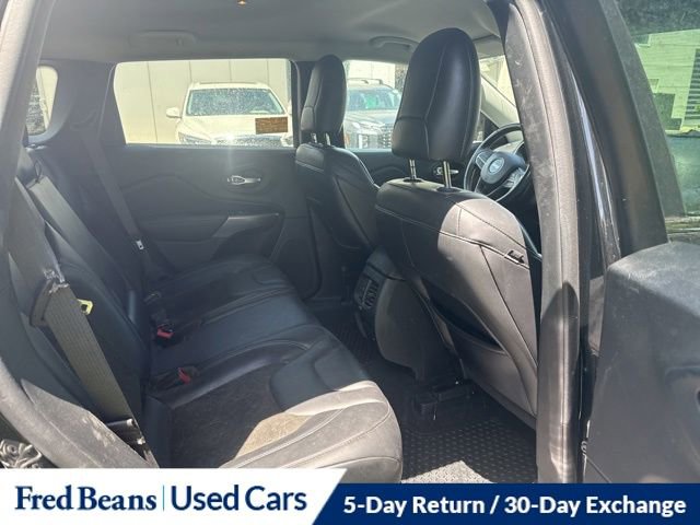 Used 2020 Jeep Cherokee Latitude Plus w/ Cold Weather Group AWD/4WD image 20